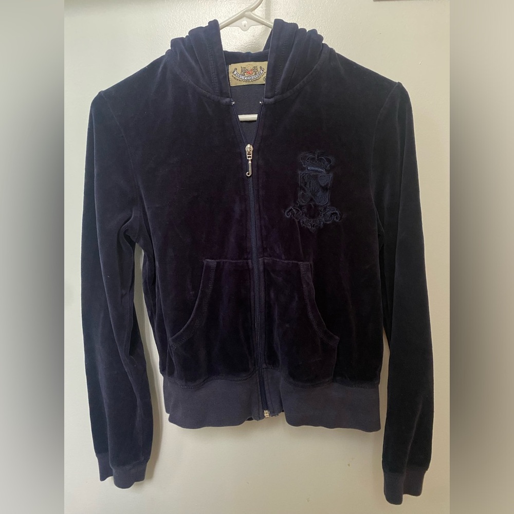 EUC JUICY COUTURE M Dark Blue Velour Embellished Zip Hoodie! VERY NICE!